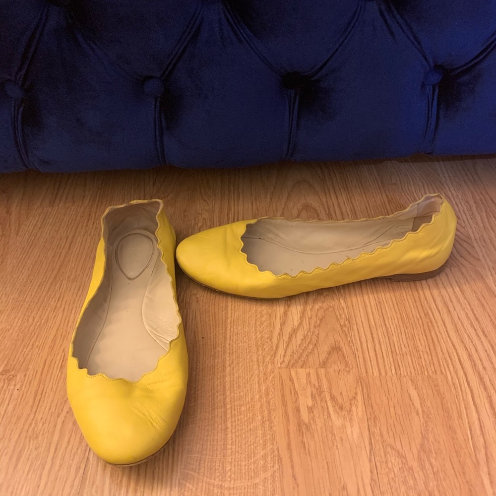 Chloe Lauren Scalloped Yellow Ballerina Flats 37